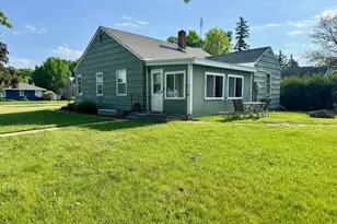 402 E Walnut St, Redwood Falls, MN 56283 - Photo 21