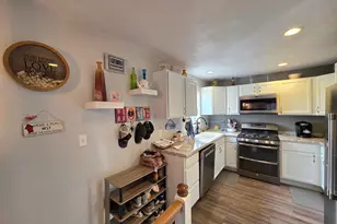 106 8th Ave SW, Pipestone, MN 56164 - Photo 5