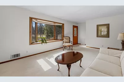 2565 Martin Way, White Bear Lake, MN 55110 - Photo 21