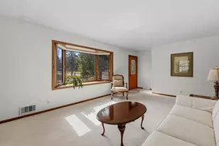 2565 Martin Way, White Bear Lake, MN 55110 - Photo 21