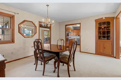 2565 Martin Way, White Bear Lake, MN 55110 - Photo 17