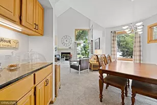 6868 Stonewood Ct, Eden Prairie, MN 55346 - Photo 3