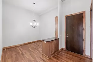 555 Oak Ridge Pl, Hopkins, MN 55305 - Photo 7