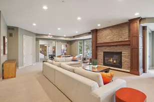 555 Oak Ridge Pl, Hopkins, MN 55305 - Photo 33