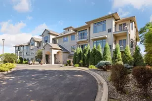 555 Oak Ridge Pl, Hopkins, MN 55305 - Photo 43