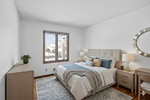 6065 Oakwood Rd, Woodbury, MN 55125 - Photo 9