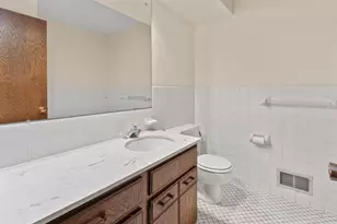 6065 Oakwood Rd, Woodbury, MN 55125 - Photo 11