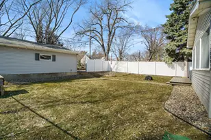 3100 Pennsylvania Ave S, Saint Louis Park, MN 55426 - Photo 23