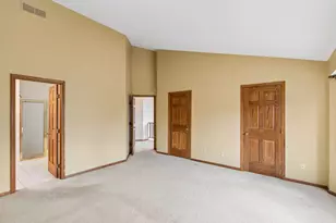 7438 Cahill Rd, Edina, MN 55439 - Photo 29