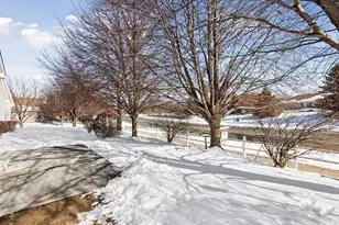 481 Meadowood Ln, Burnsville, MN 55337 - Photo 49