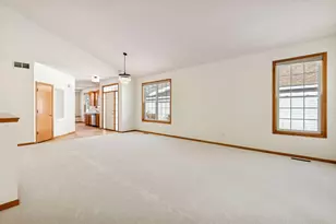 481 Meadowood Ln, Burnsville, MN 55337 - Photo 15