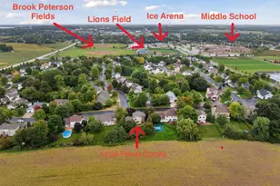 1124 Pond Curv, Waconia, MN 55387 - Photo 21