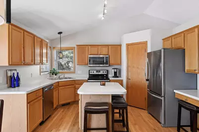 1124 Pond Curve, Waconia, MN 55387 - Photo 39