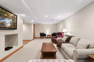 1124 Pond Curv, Waconia, MN 55387 - Photo 57