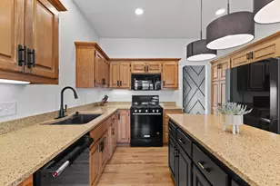 652 136th Ln NE, Ham Lake, MN 55304 - Photo 11