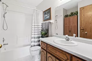 7109 Upper 36th St N, Oakdale, MN 55128 - Photo 29