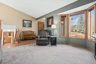 7109 Upper 36th St N, Oakdale, MN 55128 - Photo 9