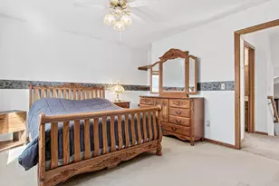 7109 Upper 36th St N, Oakdale, MN 55128 - Photo 27