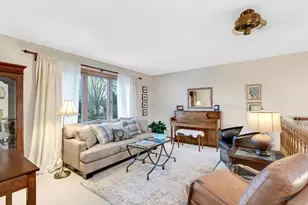 16412 Griffon Trail, Lakeville, MN 55044 - Photo 11