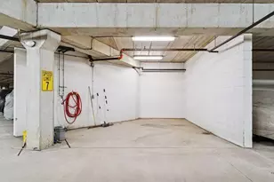 5225 Grandview Square, Edina, MN 55436 - Photo 29