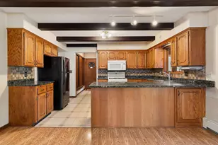 400 17th St SW, Austin, MN 55912 - Photo 3