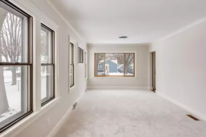 4158 Zane Avenue N, Robbinsdale, MN 55422 - Photo 9