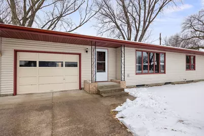 111 George Avenue E, Winsted, MN 55395 - Photo 3