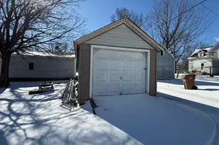 115 N 8th St, Montevideo, MN 56265 - Photo 3