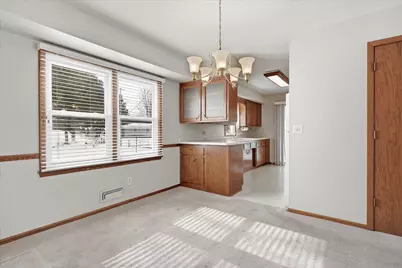 9121 61 1/2 Avenue N, New Hope, MN 55428 - Photo 11