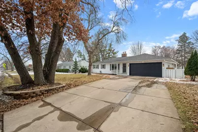 4721 Valley View Road, Edina, MN 55424 - Photo 45