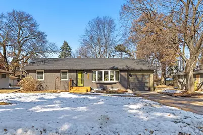 1205 Laurie Road W, Roseville, MN 55113 - Photo 31