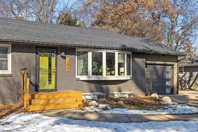 1205 Laurie Road W, Roseville, MN 55113 - Photo 5