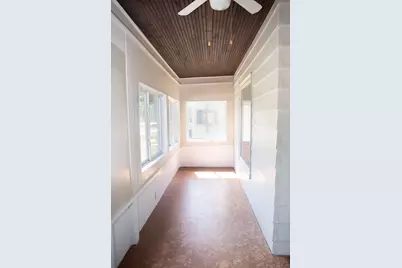 332 8th Avenue N, Casselton, ND 58012 - Photo 3