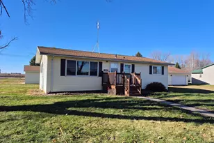 201 2nd St N, Darfur, MN 56022 - Photo 1