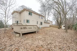 4809 Four Seasons Dr, Eagan, MN 55122 - Photo 19