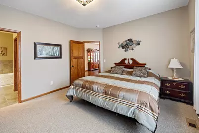 369 Sophia Avenue E, Maplewood, MN 55117 - Photo 19