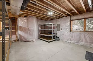 369 Sophia Ave E, Maplewood, MN 55117 - Photo 27