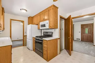 715 108th Ln NW, Coon Rapids, MN 55448 - Photo 5