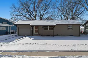 1421 19th St S, Fargo,  58103 - Photo 3