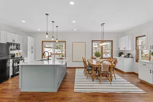 1113 Emerson Ct, Burnsville, MN 55337 - Photo 1