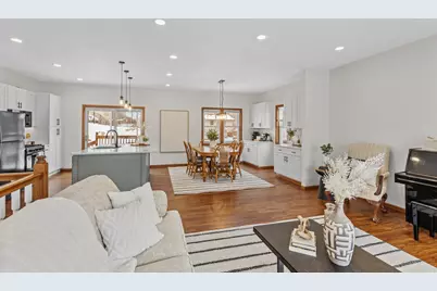 1113 Emerson Court, Burnsville, MN 55337 - Photo 3