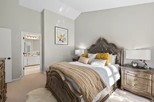 2084 Parkview Ln, Woodbury, MN 55125 - Photo 17