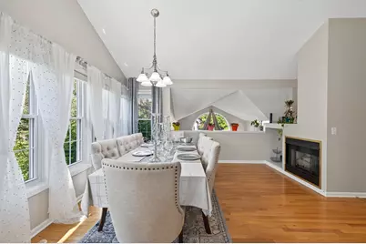 2084 Parkview Lane, Woodbury, MN 55125 - Photo 9