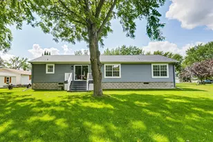 50544 Lakeside Cir, Rush City, MN 55069 - Photo 5