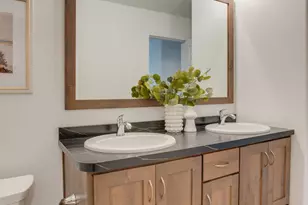 2523 36th Ave S, Moorhead, MN 56560 - Photo 33