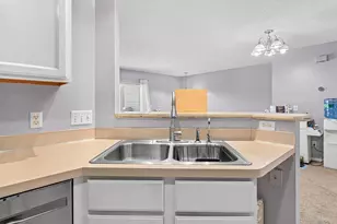 11863 River Hills Dr, Burnsville, MN 55337 - Photo 3