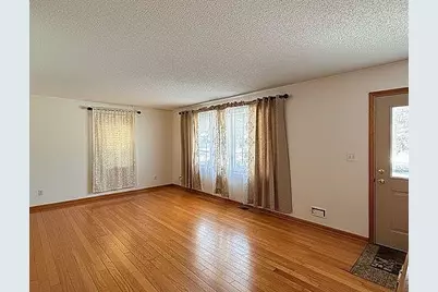 10025 Wentworth Avenue S, Bloomington, MN 55420 - Photo 3