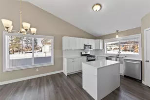 1603 Albemarle St, Saint Paul, MN 55117 - Photo 7