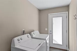 1603 Albemarle St, Saint Paul, MN 55117 - Photo 27