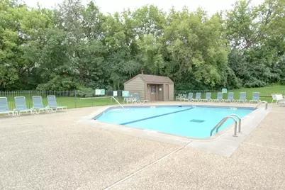 7401 W 101st Street #121, Bloomington, MN 55438 - Photo 21